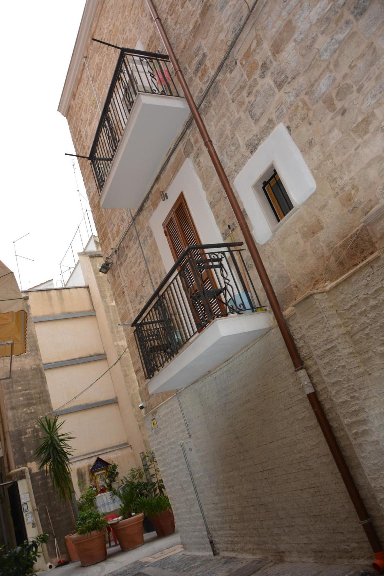 Hotel Dimora Del Carmine Bari Exterior foto